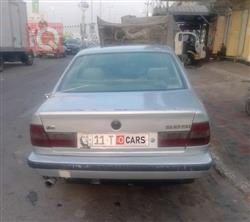 بی ئێم دەبڵیو سیریەس 5